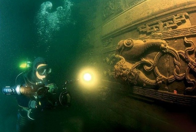 Ancient Underwater City, en Chine (2)
