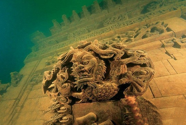Ancient Underwater City, en Chine (3)
